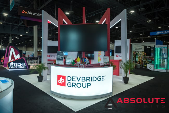 Devbridge-trade-show-exhibit